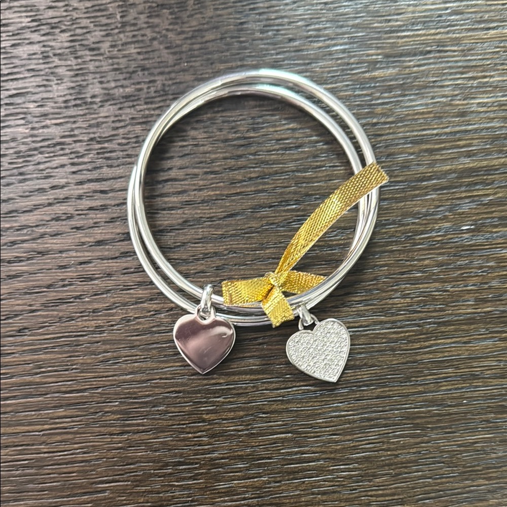 Michael Kors Silver Heart Charm Bangle Bracelet Set NWOT
